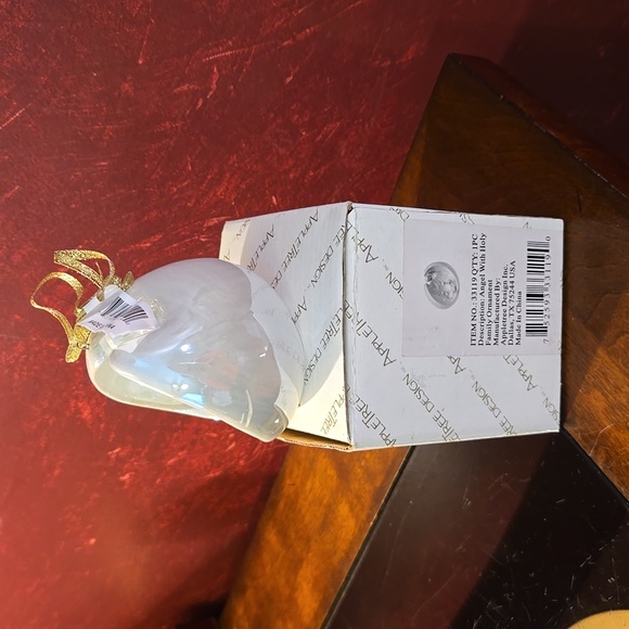 NIB-Appletree Designs-Iridescent Angel Nativity Scene Light Up Holiday Ornament - Picture 3 of 8